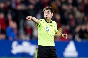de-burgos-bengoetxea-arbitro